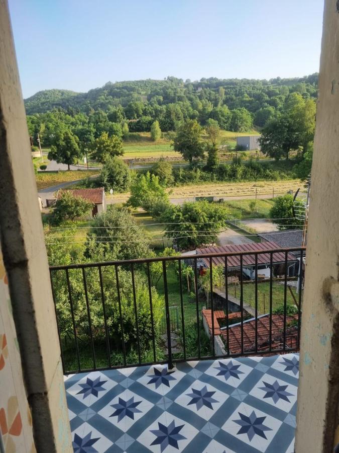 Appartement Sejour , Cure Cransac Au 1Er Etage 2 Nuits Minimum Εξωτερικό φωτογραφία