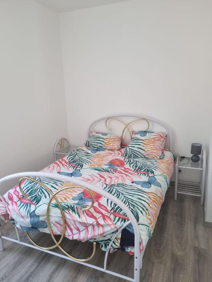 Appartement Sejour , Cure Cransac Au 1Er Etage 2 Nuits Minimum Εξωτερικό φωτογραφία