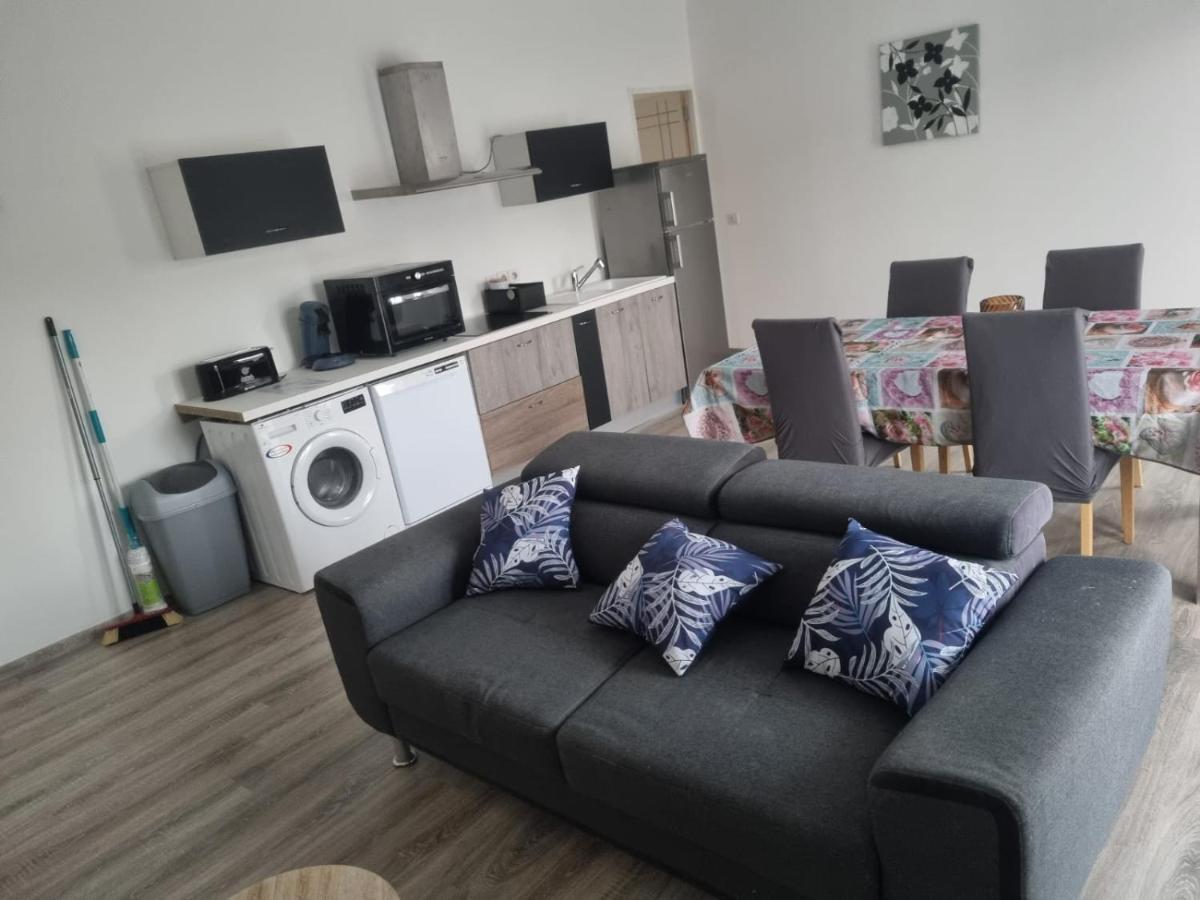 Appartement Sejour , Cure Cransac Au 1Er Etage 2 Nuits Minimum Εξωτερικό φωτογραφία